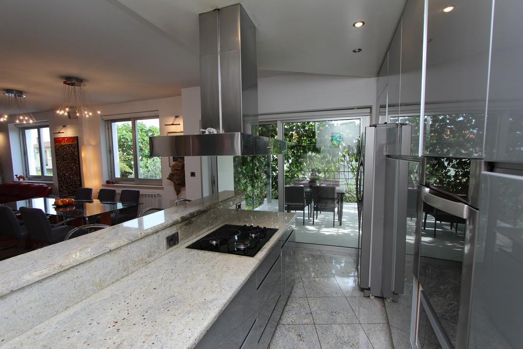 Apartment Lycia Rovinj Oda fotoğraf